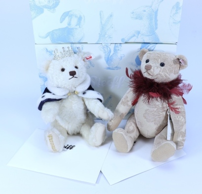 Two boxed Steiff Limited Edition Teddy Bear,