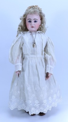 A Simon & Halbig 949 bisque shoulder head doll, German circa 1900,