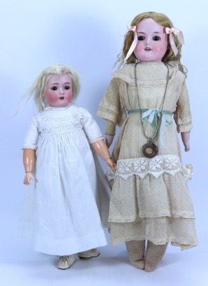 An A.M 370 bisque shoulder head doll, German circa 1915,