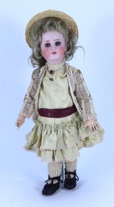 A Simon & Halbig 1078/Roullet & Decamps mechanical ‘walking’ bisque head doll, German, circa 1910,