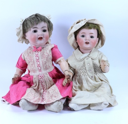 A large Simon & Halbig/K&R 126 bisque head baby doll, German circa 1915,