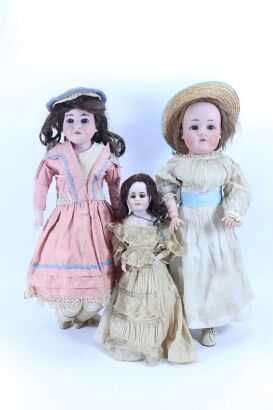 A J.D Kestner 154 bisque shoulder head doll, German circa 1915,