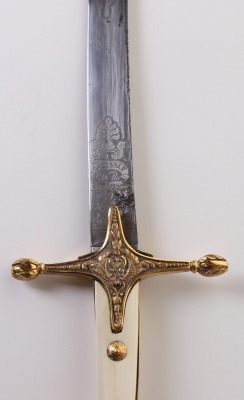 ^ Early Victorian Officers Mameluke Sword of the 14th Kings Hussars - 11