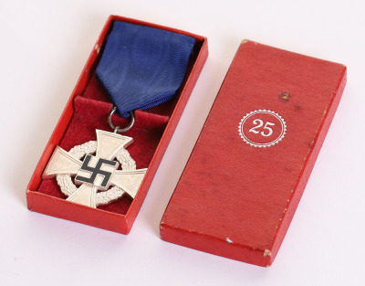 Third Reich 25 Year Faithful Service Cross in Original Box of Issue - 2