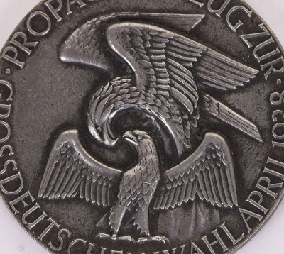 Third Reich Table Medal - 4