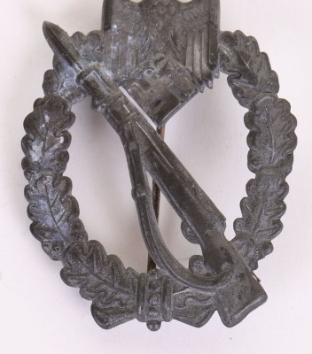 WW2 German Army / Waffen-SS Infantry Assault Badge in Silver, Schickle Design - 2