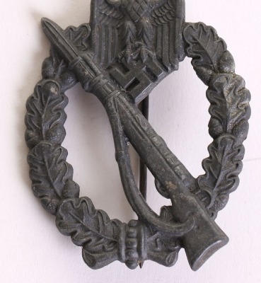 WW2 German Army / Waffen-SS Infantry Assault Badge in Silver by Rudolf Souval - 3