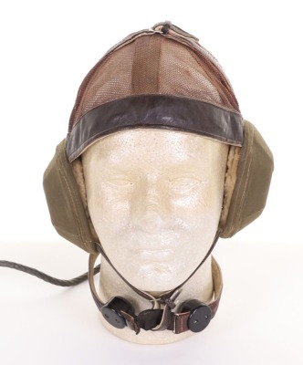 Variation of Luftwaffe LKpN 101 Flying Helmet