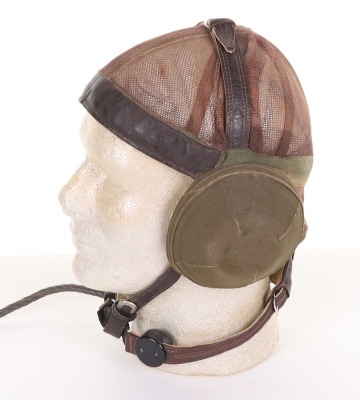 Variation of Luftwaffe LKpN 101 Flying Helmet - 3