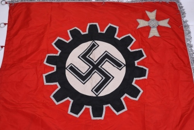 Rare Third Reich D.A.F (Deutsche Arbeitsfront) Wartime Honour Flag Bestowed Upon Factories who made Meritorious Contributions to the German War Effort, - 8