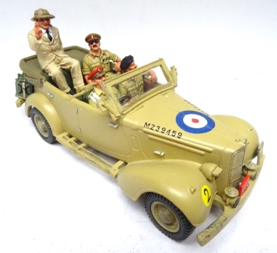 King & Country EA031 Churchill and his Generals with Humber staff Car - 4