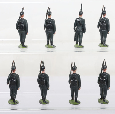 Britains set 9, Rifle Brigade - 3