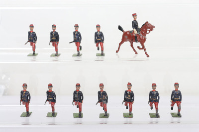 Britains PARIS OFFICE small size French Infantry running