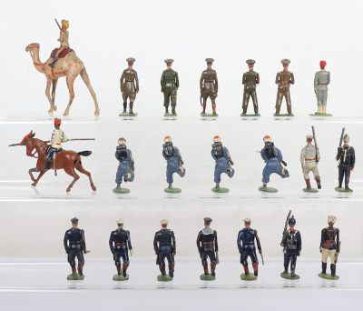 Britains assorted figures - 3