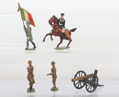 Britains PARIS OFFICE Italian Colour Bearer - 2