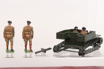 Britains set 1322 Carden Loyd Tank with Royal Tank Corp and Officer, 1934-40 - 5