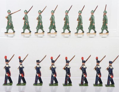 Britains Italian marching soldiers, 1930s - 2