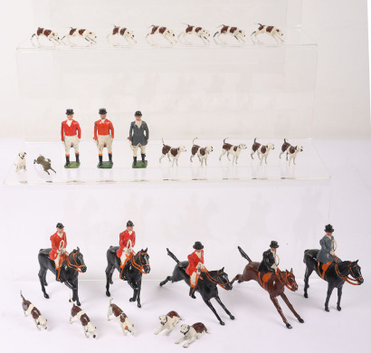 Britains lead Hunt Series