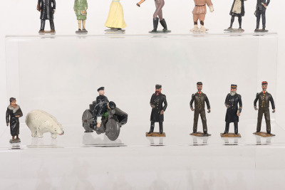 Collection of lead civilian figures - 3