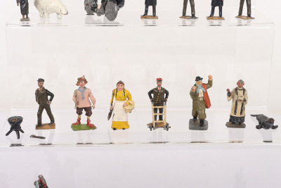 Collection of lead civilian figures - 4