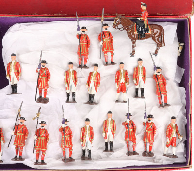 Britains set 1555 Changing of the Guard at Buckingham Palace - 11