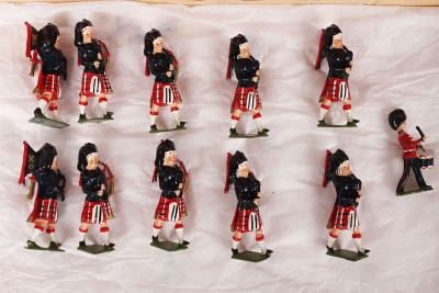 Britains set 1720 Band of the 2nd Dragoons - 3