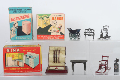 Collection of lead Dolls House furniture - 4