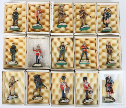 Collection of fifteen boxed Chas C Stadden Studios edition pewter hand painted Military figures