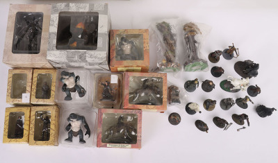 Collection of boxed and loose Lord of the Rings figures,