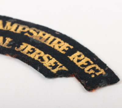 Rare Unofficial 11th Battalion The Hampshire Regiment Royal Jersey Cloth Shoulder Title - 4