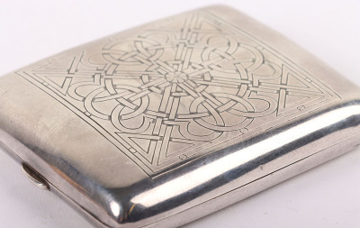 Finely Engraved Silver Cigarette Case - 4