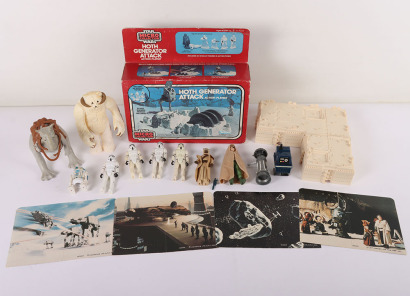 Vintage Kenner Star Wars Action Figure Display Arena (Mail-Away) circa 1981 Action Figures and Micro Collection.