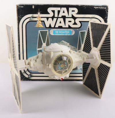 Vintage Star Wars White Tie Fighter Kenner boxed. Product no. 38040.