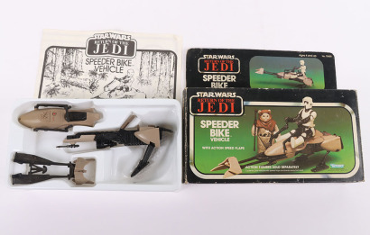 Vintage Star Wars Return of the Jedi Speeder Bike Boxed Kenner.