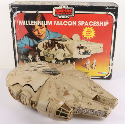 Vintage Star Wars The Empire Strikes Back Millennium Falcon Spaceship vehicle Boxed Palitoy.