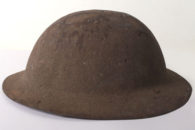 WW1 British Steel Combat Helmet with Postcard Sent Back from the Front - 10