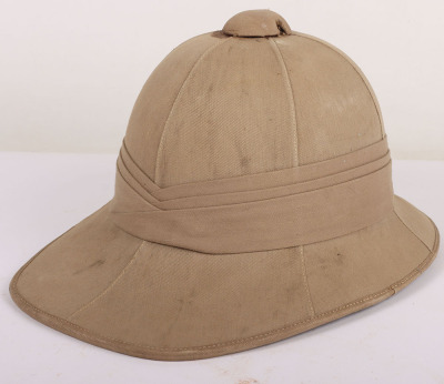 WW2 Royal Artillery Foreign Service Wolseley Pattern Sun Helmet - 3