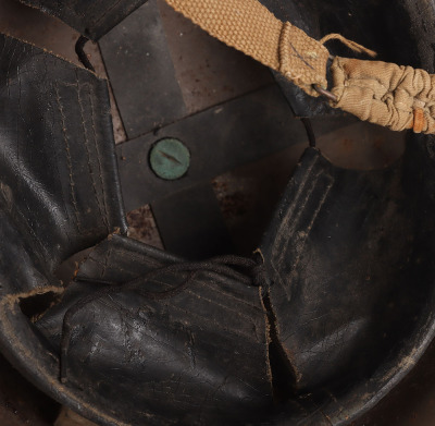 WW2 British Mk.II Helmet with Hampshire Regiment Decal - 10