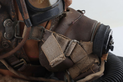 WW2 RAF Flying Helmet, Goggles and Mask Worn Operationally by W/O Sid Cannon, Air Gunner with No 460 Squadron - 7