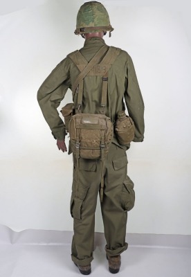 US 101st Airborne Vietnam War Uniform and Equipment Museum Display Mannequin - 9