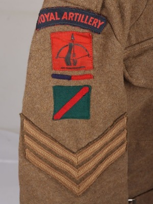 British 570th Light Anti-Aircraft Regiment Royal Artillery Battle Dress Blouse - 4