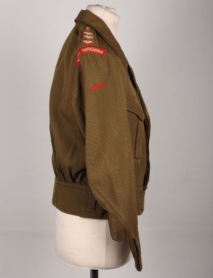 WW2 British West Yorkshire Regiment Officers Private Purchase Battle Dress Blouse - 4