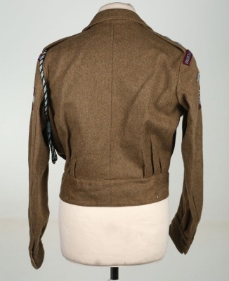 Interesting Parachute Regiment Officers Battle Dress Blouse of a Former Royal Air Force Navigator - 4