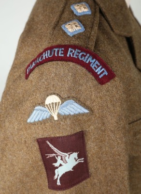 Interesting Parachute Regiment Officers Battle Dress Blouse of a Former Royal Air Force Navigator - 8