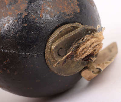 Inert WW1 British No15 &lsquo;Cricket Ball&rsquo; Grenade - 2