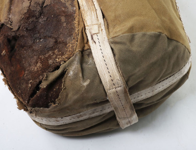 WW2 US Airborne A-5 Ariel Delivery Container and Parachute - 11