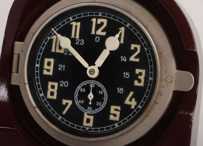 German Bundeswehr Station / Desk Clock - 2