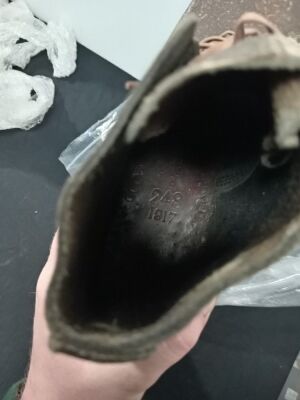 Rare WW1 British B5 Boots 1917 Dated - 9