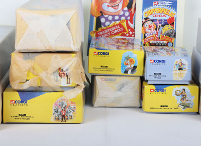 Corgi Classics Chipperfields Circus Models set of 12 - 2