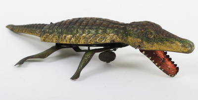 A Scarce Lehmann (Germany) Tinplate Clockwork Crocodile - 4